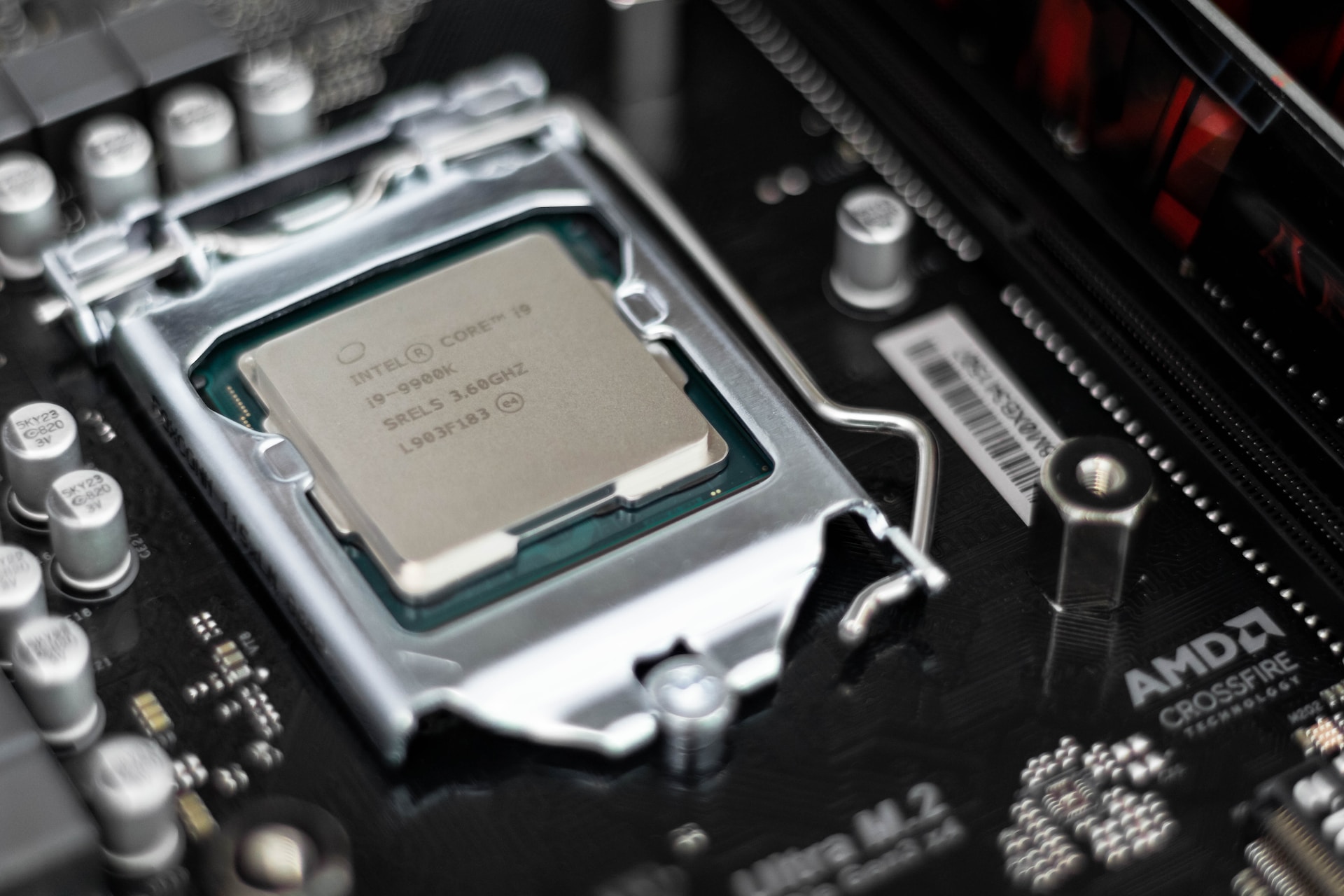 Gaming and Productivity Unleashed with the Intel Core i9-9900 @ 3.10GHz