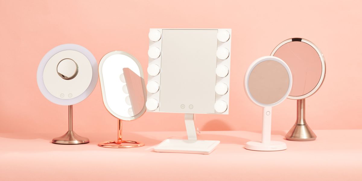 Lighted Makeup Mirrors: A Must-Have for Every Beauty Lover